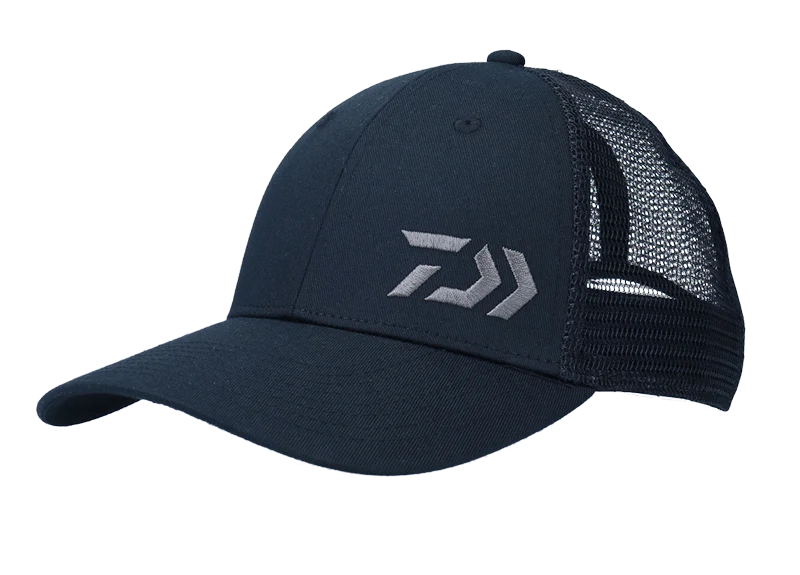 Daiwa Curved Brim Black Black 1 Daiwa Curved Brim Black Black